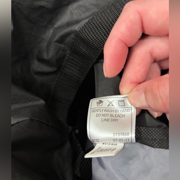 Adidas Sport ID Pack Sackpack - Clip Pack Backpack - Brown - Black - Zip Pockets - Picture 14 of 15